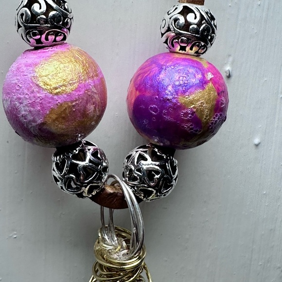 Handmade beach glass pendant embellished wire wrapped and beaded on leather cord - Picture 6 of 16